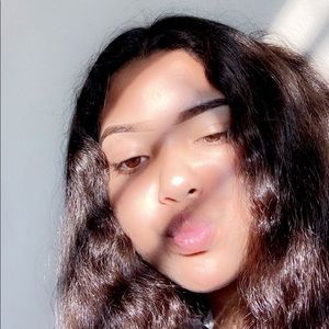 Meet your Posher, Janeyah